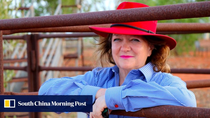 Miliarder Australia Gina Rinehart menuntut penghapusan potretnya yang ‘tidak menarik’ dari galeri nasional