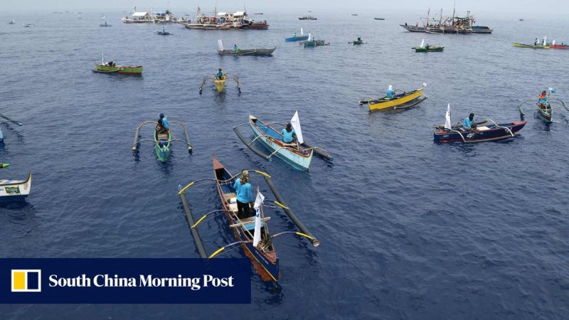 Laut Cina Selatan: Konvoi kapal sipil Filipina membatalkan rencana untuk berlayar lebih dekat ke Scarborough Shoal