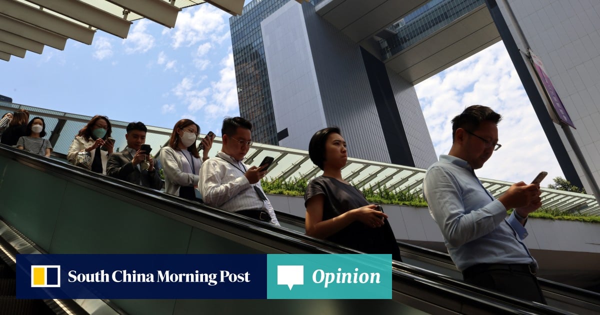 Opini | Kenaikan gaji pegawai negeri Hong Kong akan menjadi penjualan yang sulit bagi publik yang lelah
