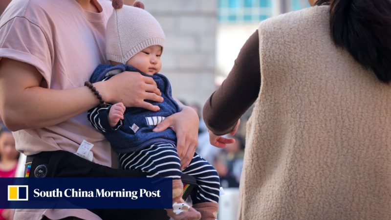 Peringatan keselamatan atas pakaian bayi setelah tes pengawas Hong Kong menemukan lebih dari setengah barang menimbulkan risiko