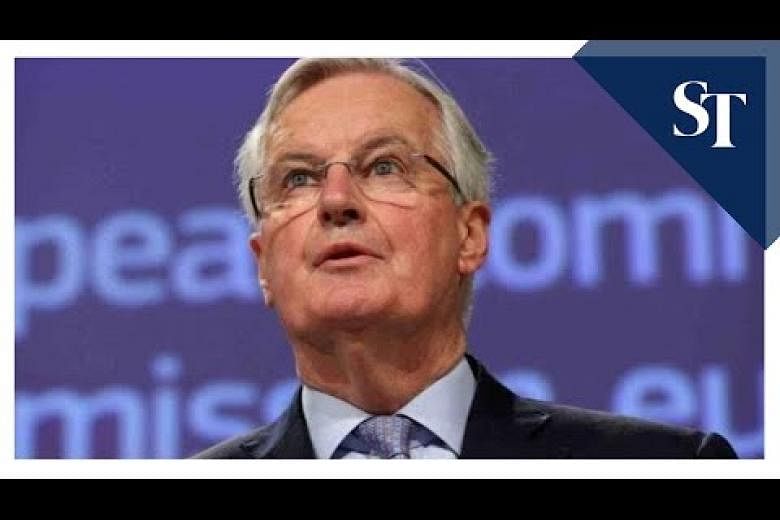Negosiator Brexit Uni Eropa Michel Barnier mengatakan dia menderita virus corona