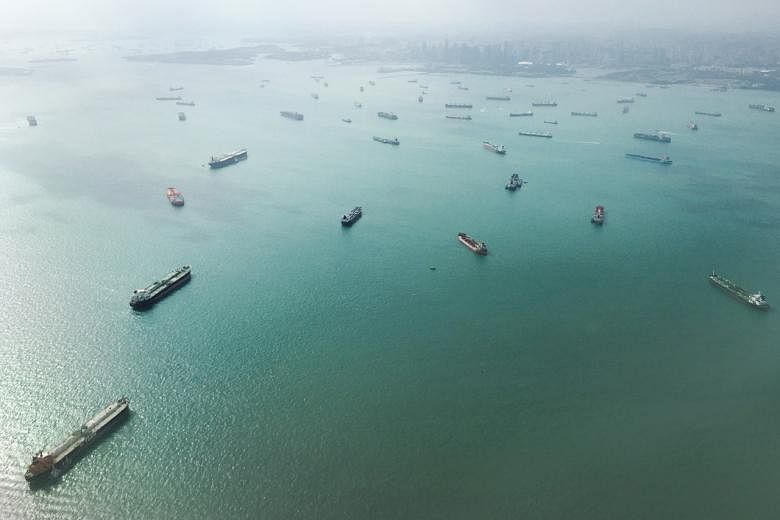 Pelabuhan Fuzhou China membatasi kapal-kapal dari negara-negara yang dilanda virus termasuk Singapura selama 14 hari: Laporan