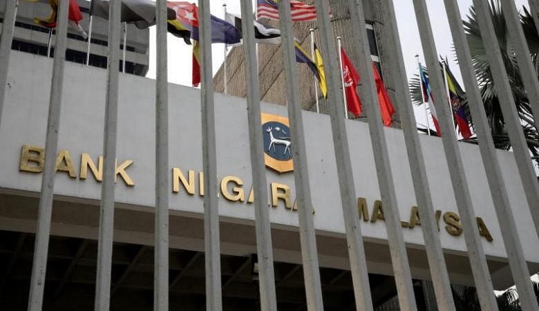 Malaysia memotong rasio cadangan dalam upaya $ 9,9 miliar untuk meningkatkan ekonomi